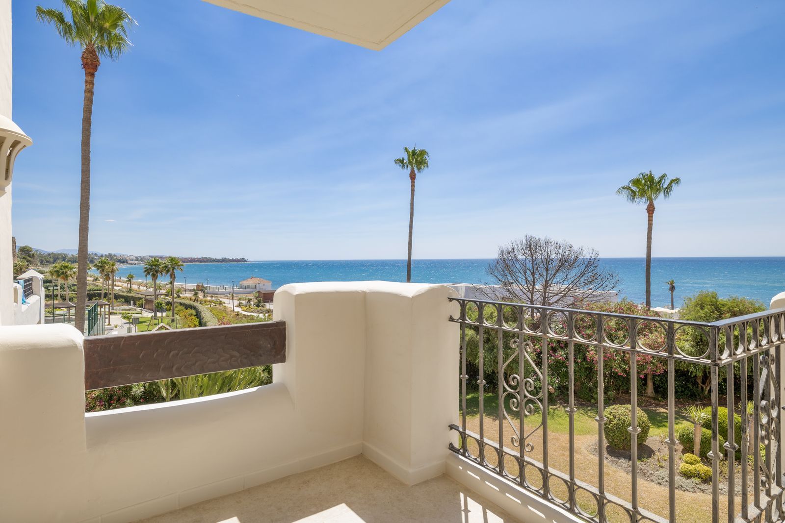 Tussenverdieping Appartement te koop in Estepona - MCO1365656