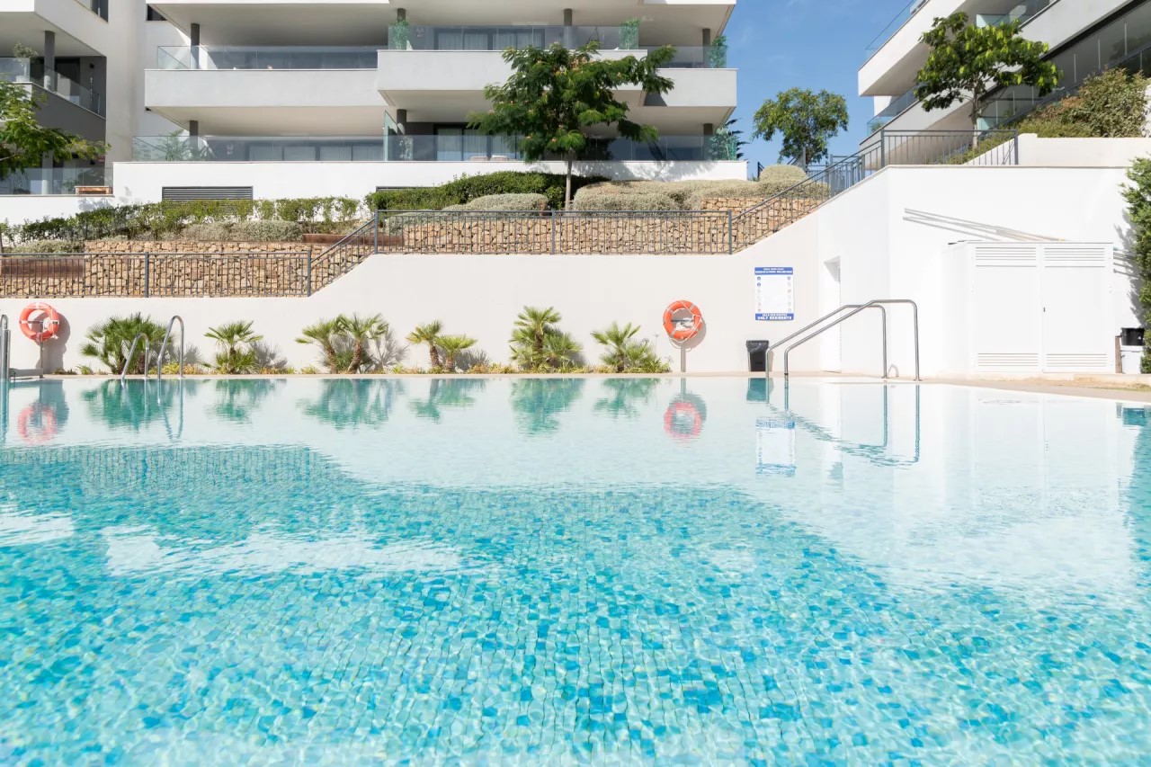 Apartament na środkowym piętrze w Estepona 28/29