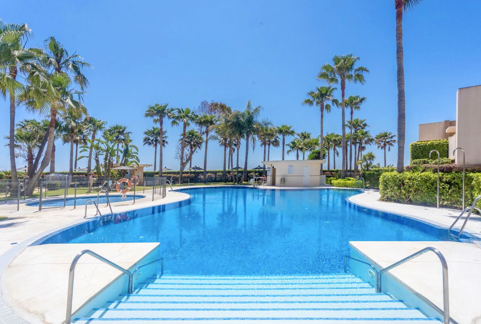 Penthouse Til salgs i Estepona - MCO5960719