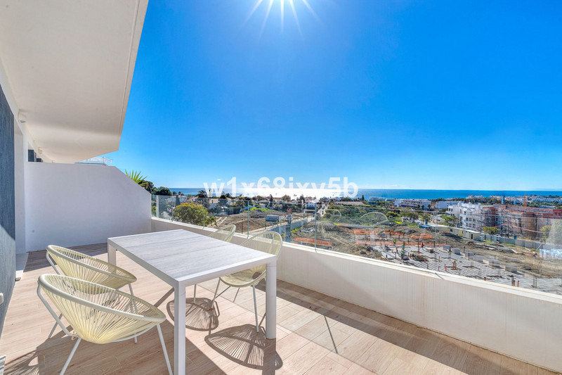 Penthouse in Estepona MCO6143381