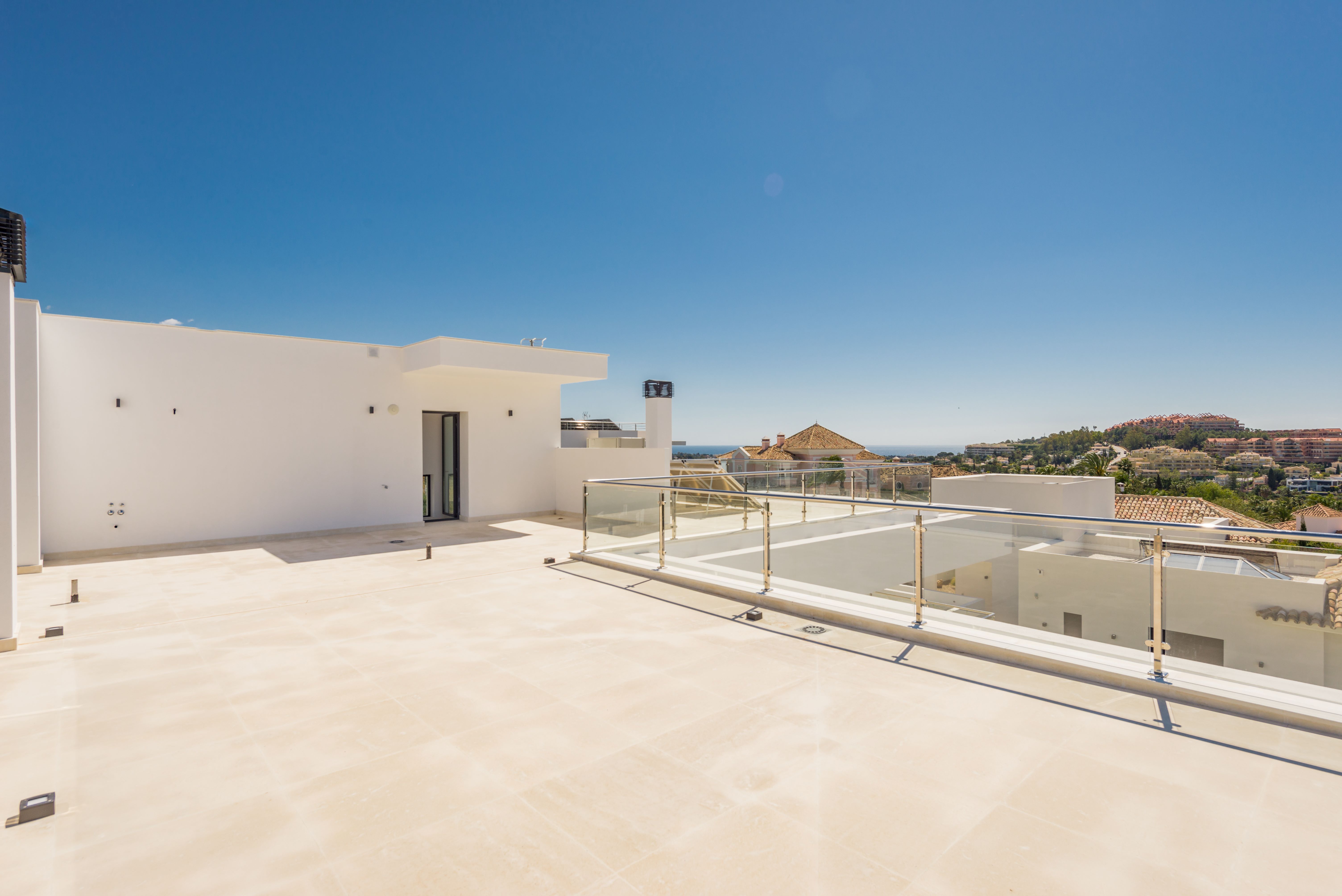 Detached Villa in Nueva Andalucía 18/34