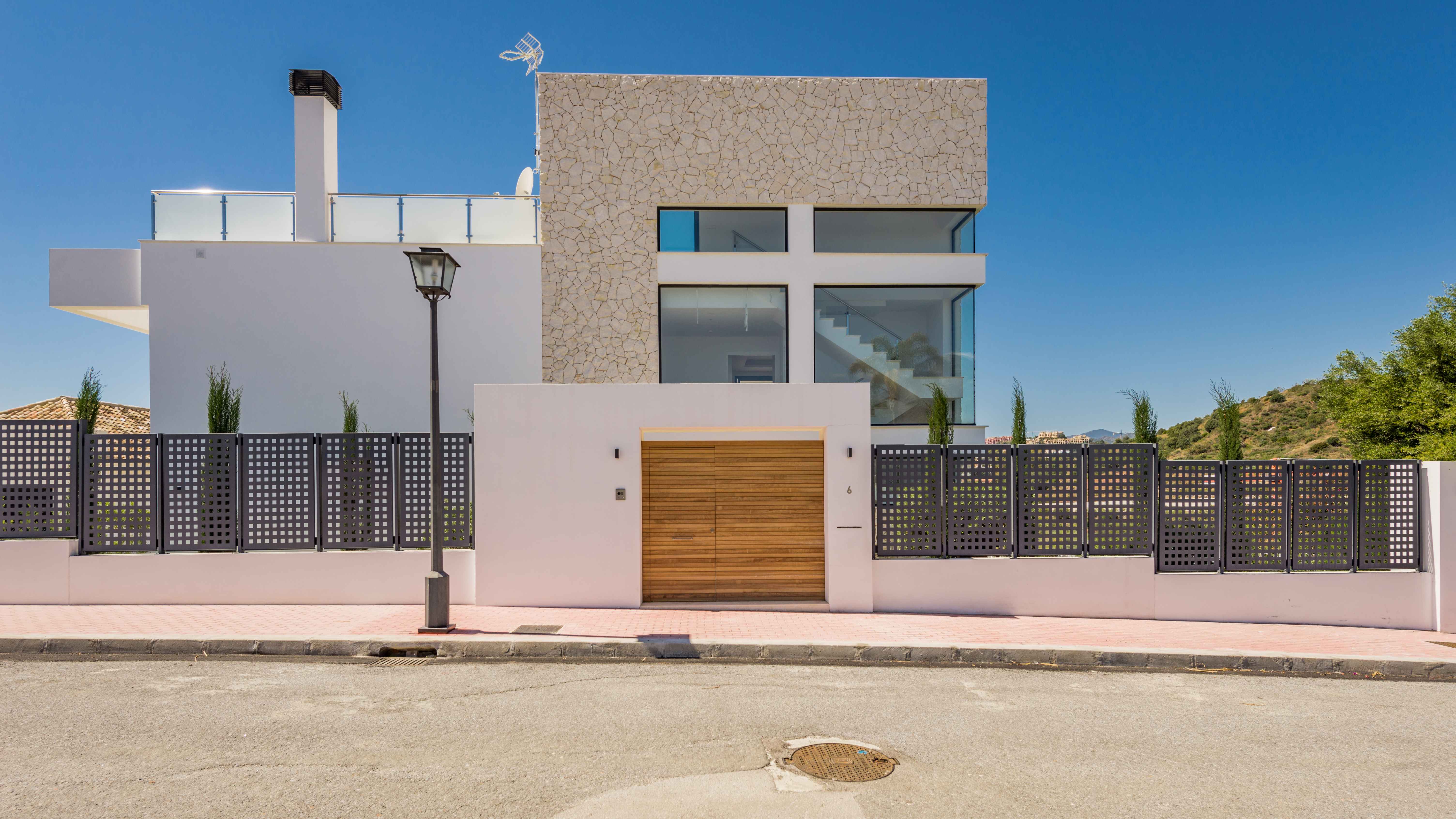 Detached Villa in Nueva Andalucía 28/34